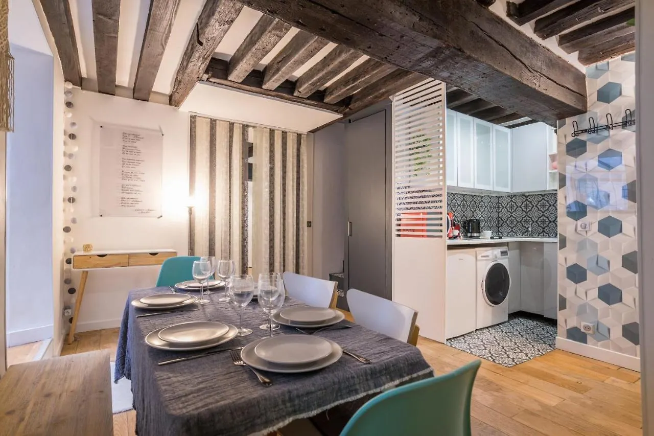 Apartment Cmg Charlot - Republique Paris